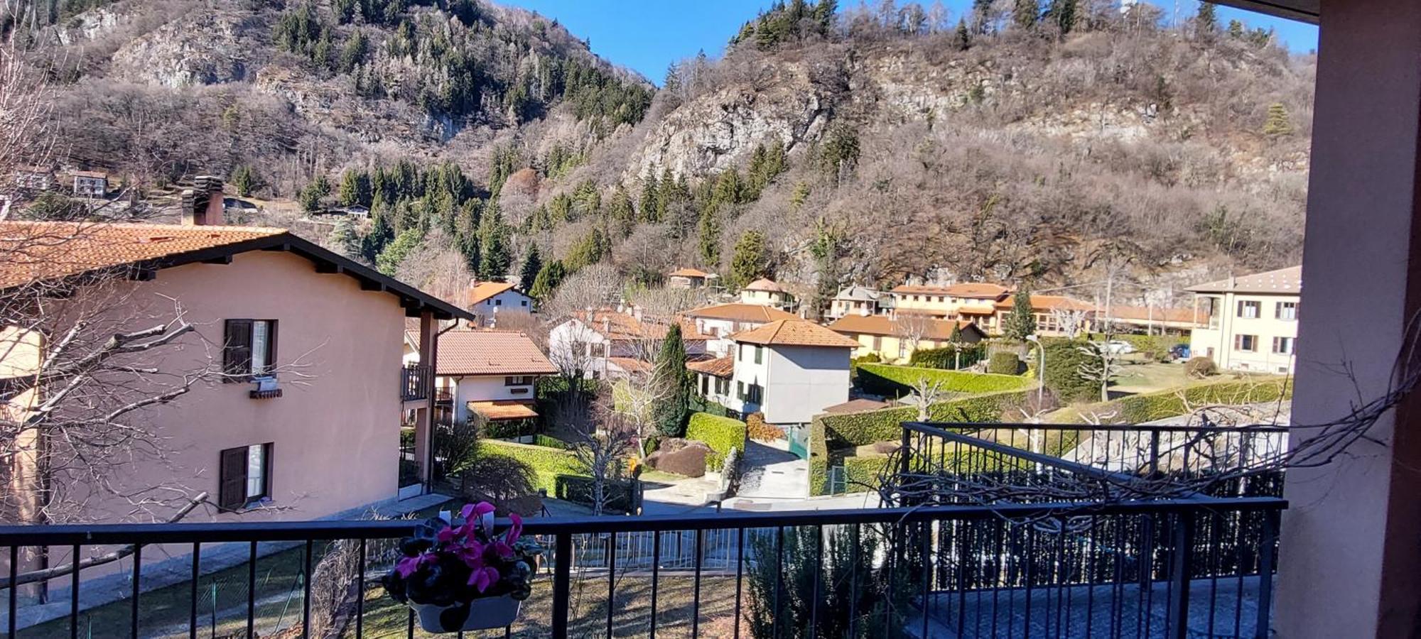 Casa Laura Zona Bellagio Appartement Magreglio Buitenkant foto