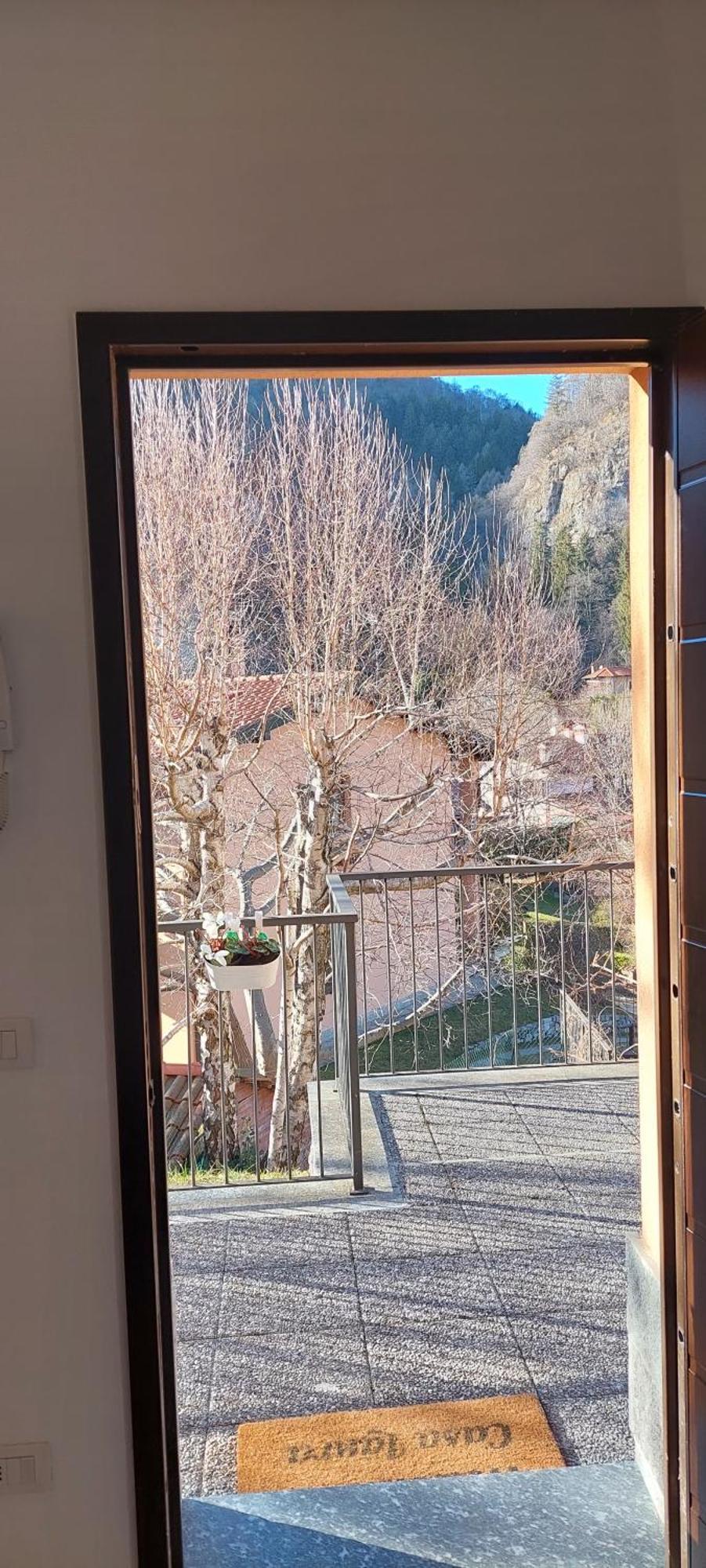 Casa Laura Zona Bellagio Appartement Magreglio Buitenkant foto
